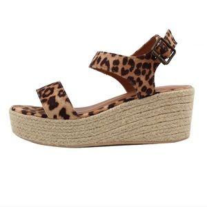 Cheetah Print Wedges